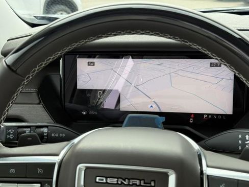 New 2026 GMC Acadia Denali w/ Super Cruise Package image 26