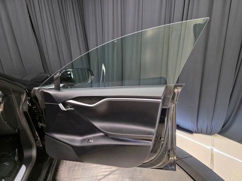 Used 2021 Tesla Model S Long Range image 32