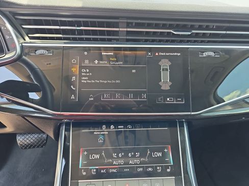 Used 2023 Audi Q7 2.0T Premium Plus w/ Premium Plus Package AWD/4WD image 33