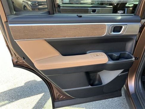 New 2025 Hyundai Santa Fe Limited image 12