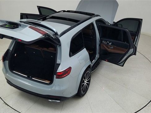 Used 2025 Mercedes-Benz GLS 450 4MATIC image 93