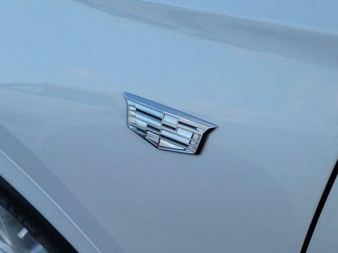 Certified 2023 Cadillac XT6 Luxury FWD image 7