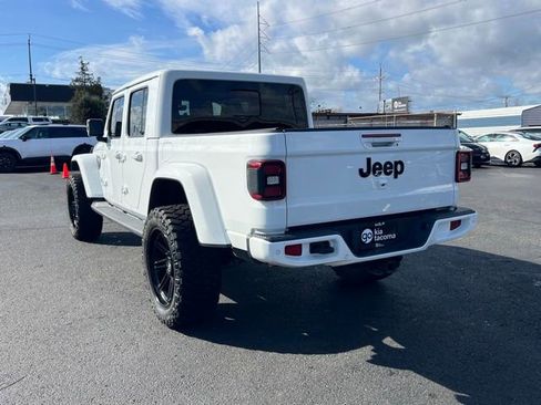 Used 2021 Jeep Gladiator Overland image 7
