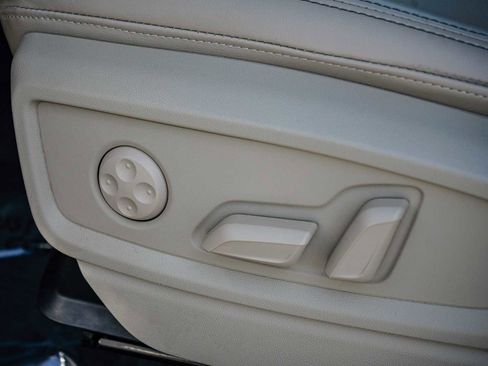 Used 2023 Audi Q5 2.0T Premium Plus w/ Premium Plus Package image 20