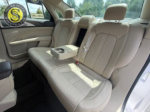 Used 2017 Lincoln MKZ Reserve w/ Technology Package AWD/4WD image 15