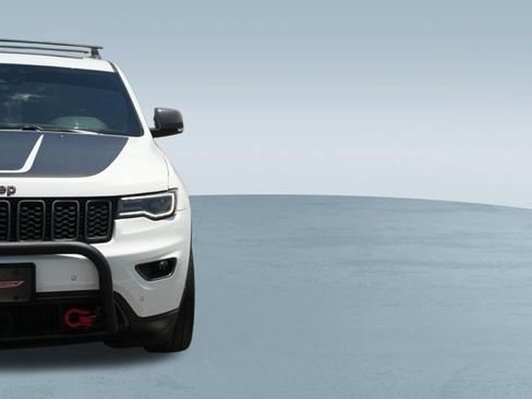 Used 2021 Jeep Grand Cherokee Trailhawk w/ Trailhawk Luxury Group AWD/4WD image 46