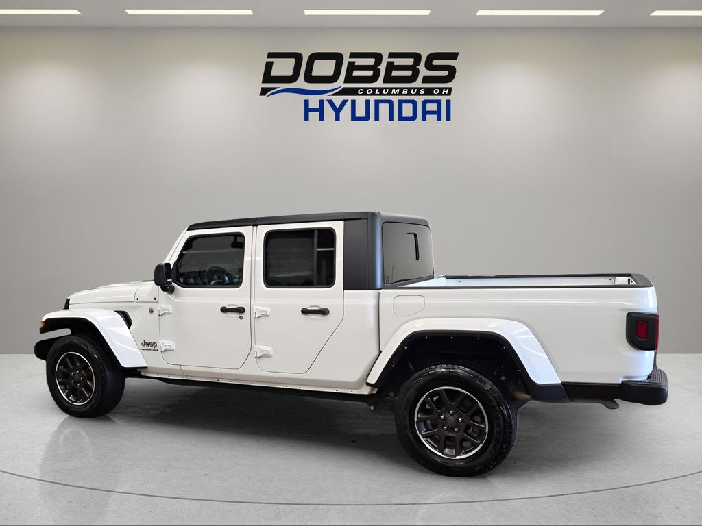 Used 2023 Jeep Gladiator Overland AWD/4WD image 2