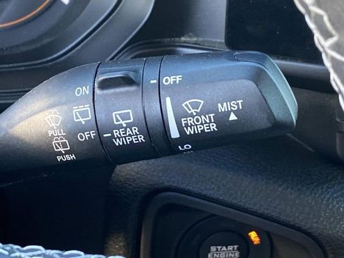 Certified 2025 Jeep Wrangler Sport S image 18