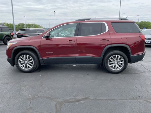 Used 2017 GMC Acadia SLE FWD image 2