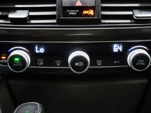 Used 2022 Honda Accord Sport image 19