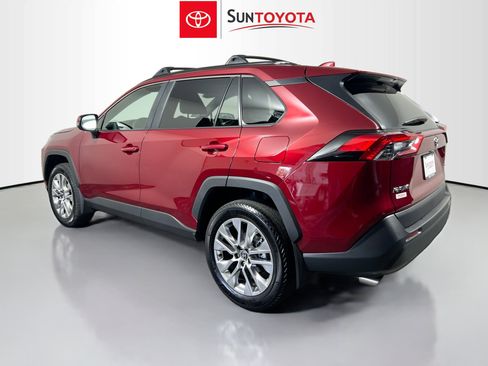 Used 2025 Toyota RAV4 XLE Premium FWD image 6