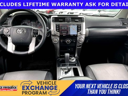 Used 2022 Toyota 4Runner SR5 Premium image 12