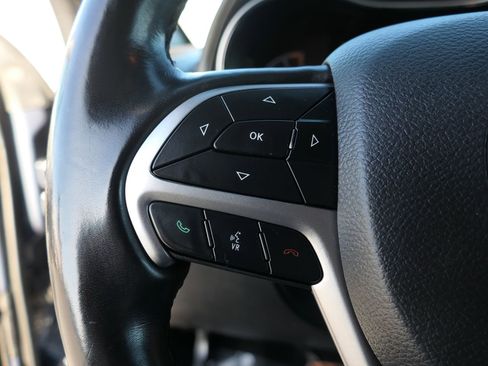 Used 2019 Jeep Grand Cherokee High Altitude image 14