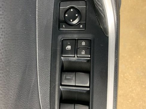 Used 2020 Toyota RAV4 TRD Off-Road w/ TRD Off-Road Weather Package image 17