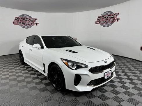 Used 2021 Kia Stinger GT-Line RWD image 9
