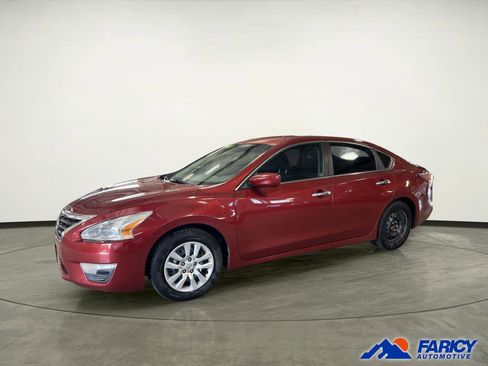 Used 2015 Nissan Altima 2.5 S w/ Power Driver Seat Package FWD image 1