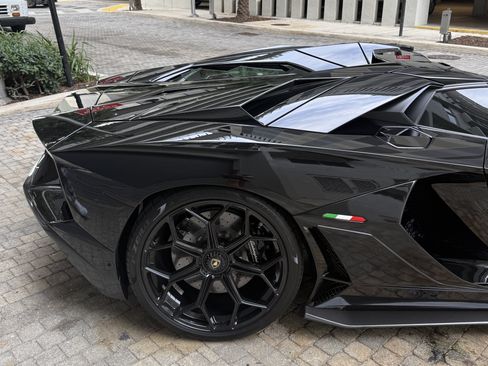 Used 2022 Lamborghini Aventador LP 780-4 Ultimae AWD/4WD image 9