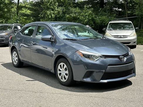 Used 2014 Toyota Corolla L FWD image 19