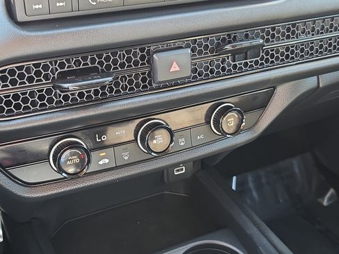 Certified 2024 Honda HR-V LX image 21