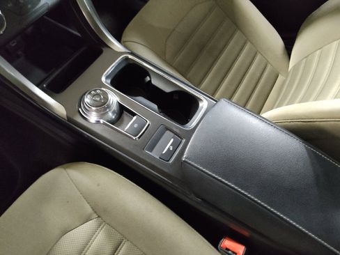 Used 2018 Ford Fusion S FWD image 26