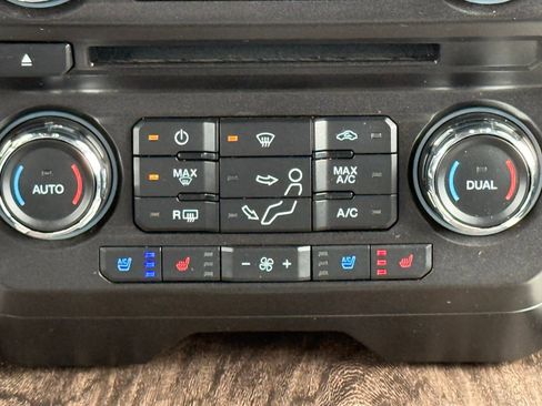 Used 2018 Ford F250 Lariat w/ Lariat Ultimate Package image 25