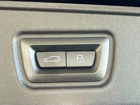 New 2026 BMW M5 Touring image 10