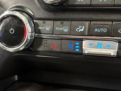 Used 2023 Ford F150 Platinum w/ Equipment Group 701A High image 31