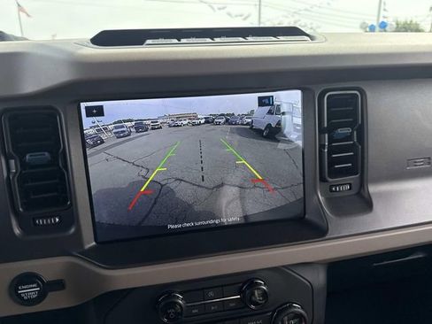 Certified 2024 Ford Bronco Wildtrak image 22