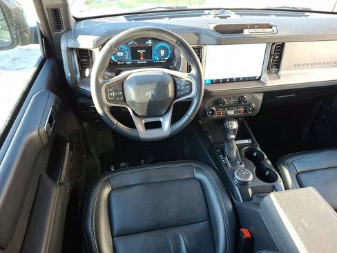 Certified 2025 Ford Bronco Outer Banks image 12