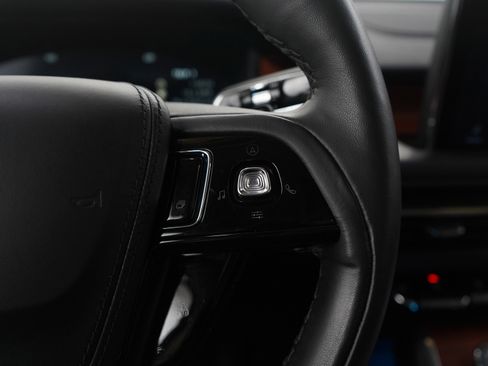 Used 2024 Lincoln Aviator Reserve w/ Equipment Group 201A image 25