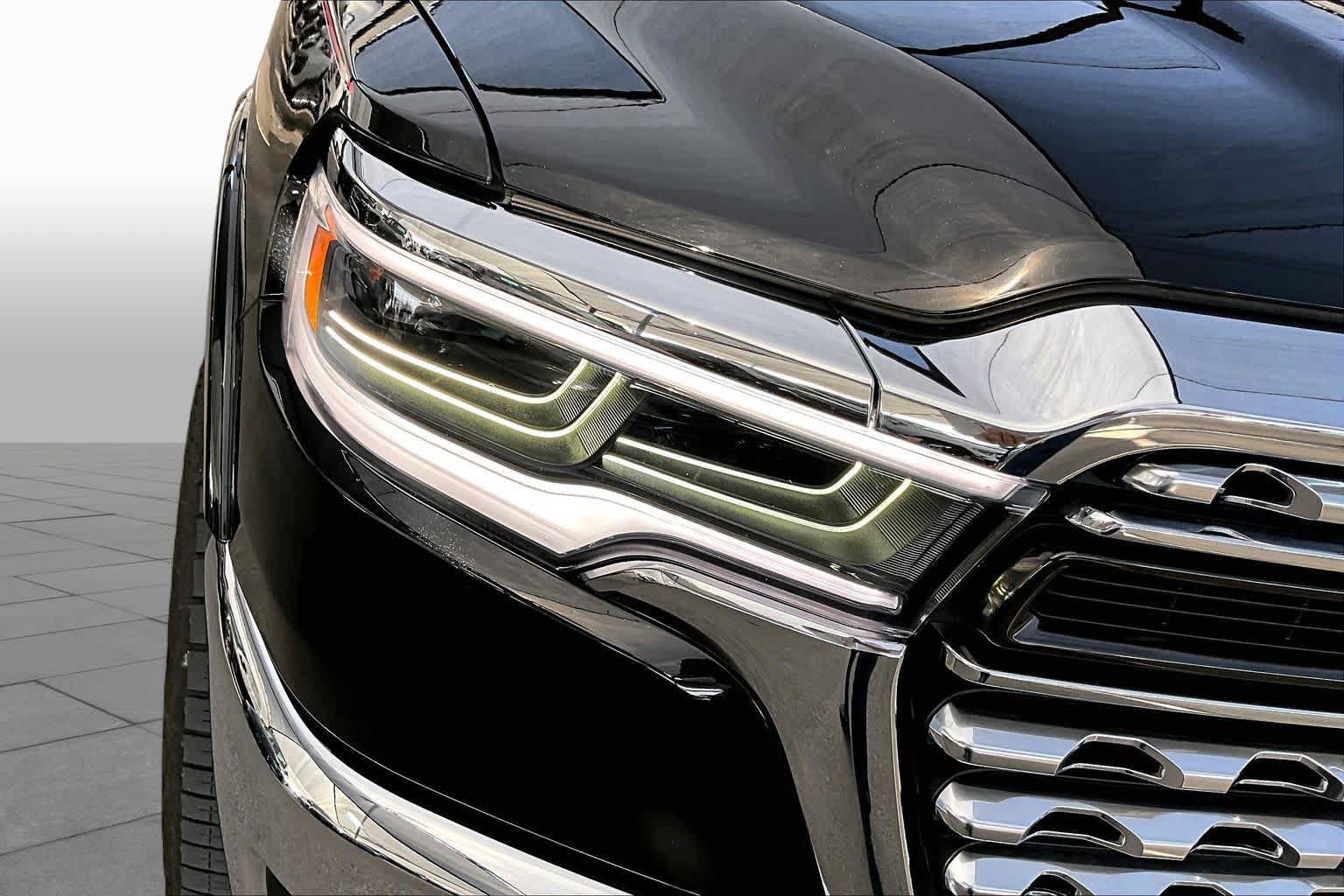 Used 2025 RAM 1500 Limited w/ Off Road Group AWD/4WD image 27