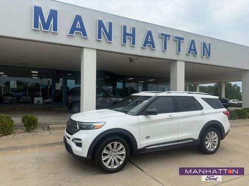 Used 2023 Ford Explorer King Ranch w/ Technology Package AWD/4WD image 1