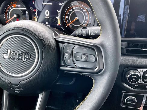 Used 2024 Jeep Wrangler Sport S image 25
