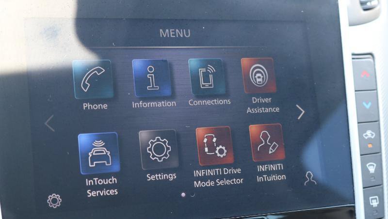 Used 2023 INFINITI Q50 Luxe w/ Cargo Package RWD image 15