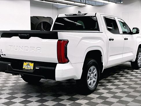 Used 2025 Toyota Tundra SR w/ SR Tow Package AWD/4WD image 13