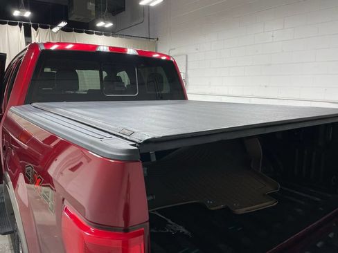 Used 2018 Ford F150 King Ranch w/ Equipment Group 601A Luxury AWD/4WD image 20