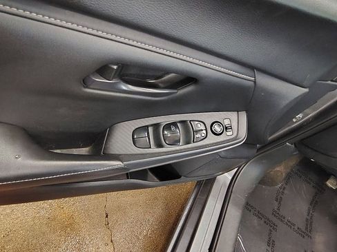 Used 2024 Nissan Sentra S FWD image 14
