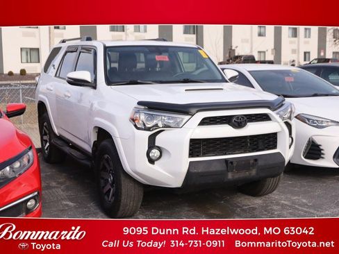 Used 2019 Toyota 4Runner TRD Off-Road Premium image 1