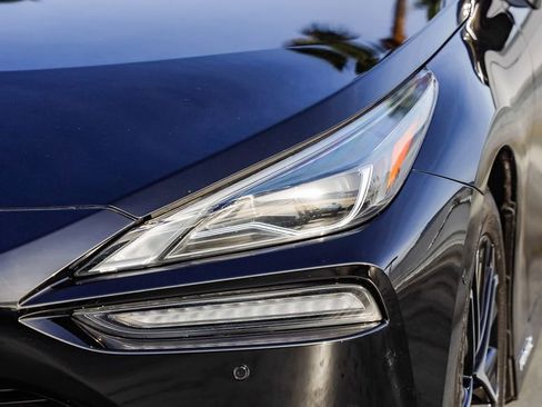 Used 2021 Toyota Mirai image 5