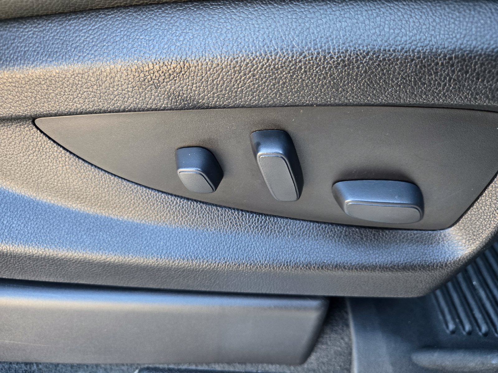 Used 2019 Chevrolet Tahoe LT AWD/4WD image 28