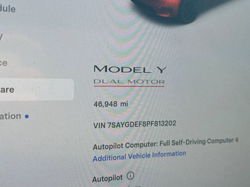 Used 2023 Tesla Model Y Performance image 34