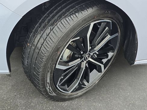 Used 2024 Nissan Altima 2.5 SR image 30