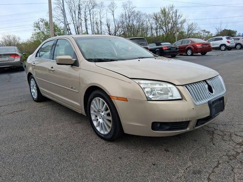 Used 2008 Mercury Milan Premier FWD image 2