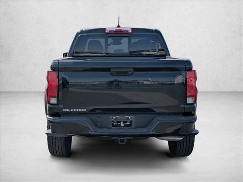 Used 2023 Chevrolet Colorado Trail Boss w/ Technology Package AWD/4WD image 6