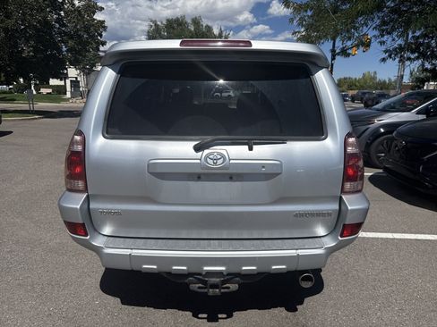 Used 2004 Toyota 4Runner Sport AWD/4WD image 4