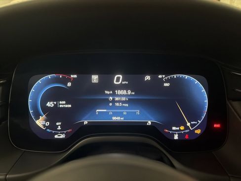 Used 2023 Maserati Grecale Trofeo image 21