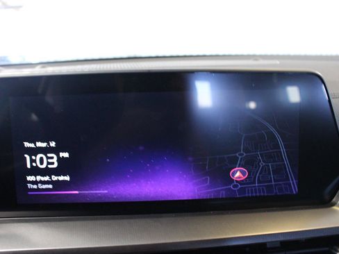 Used 2025 Kia Telluride S image 20