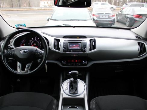 Used 2014 Kia Sportage EX image 32