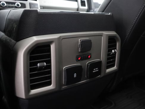 Used 2022 Ford F250 Lariat w/ Tremor Off-Road Package image 43