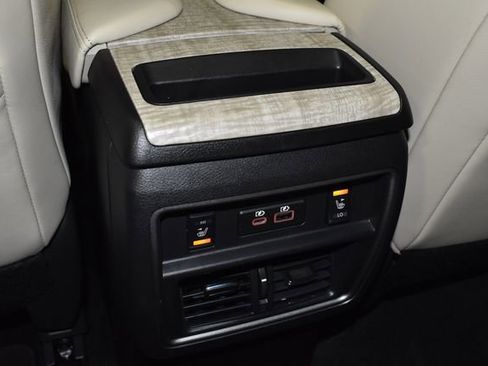 Used 2024 Nissan Murano SL image 33